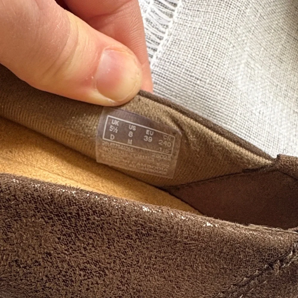 Clarks Tilmont Dalia Loafer in Bronze